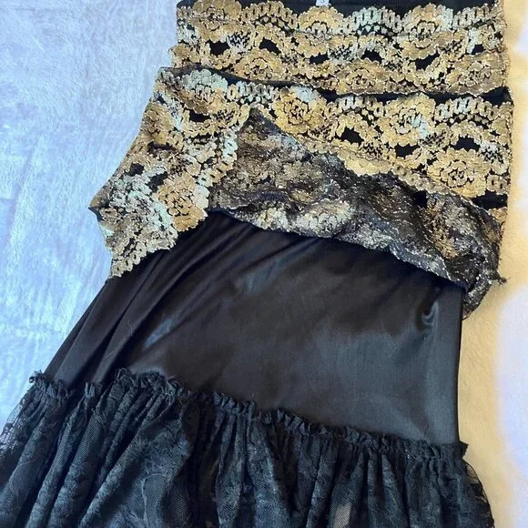 Patricia Wolf Gold Black Lace Layered Skirt Small Western Wear Ruffle Trim